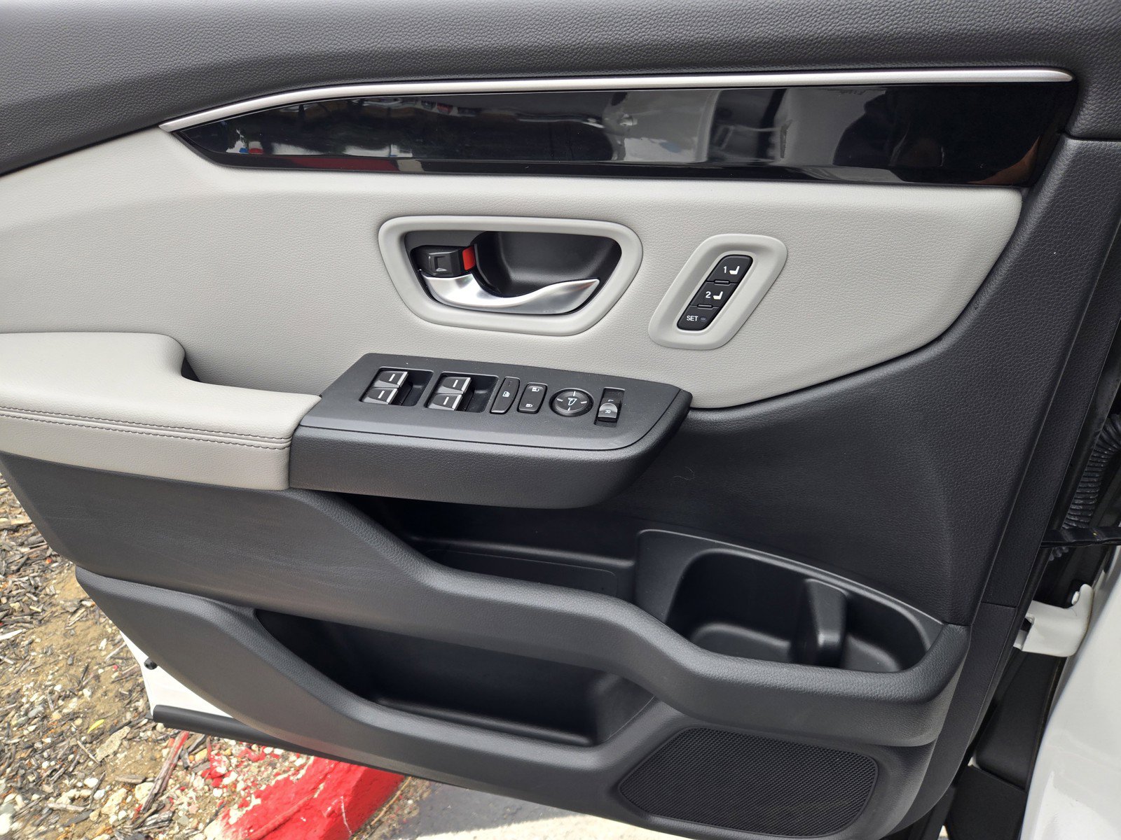 Used 2024 Honda Pilot EX-L image 26
