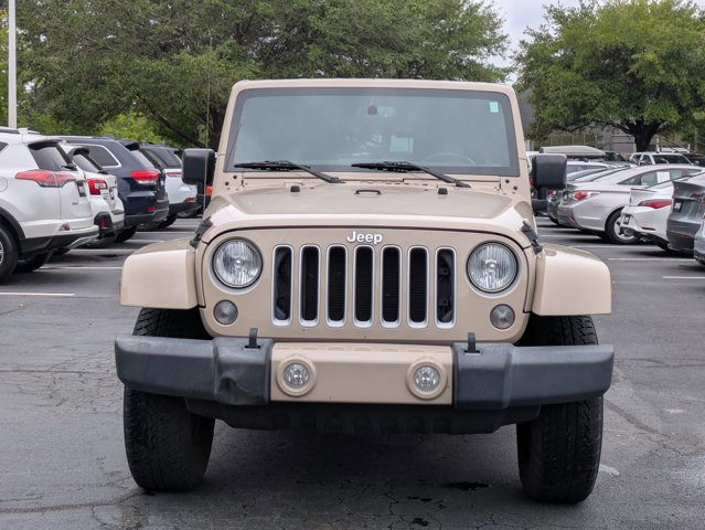Used 2016 Jeep Wrangler Unlimited Sahara w/ Connectivity Group AWD/4WD image 2