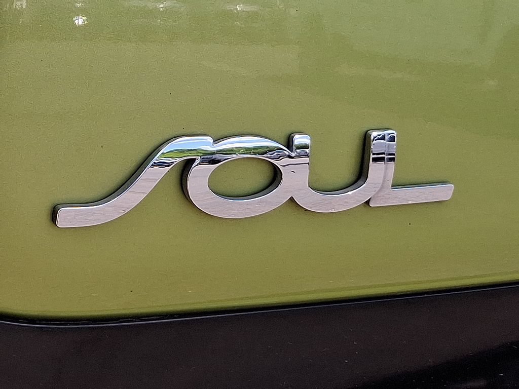Used 2014 Kia Soul FWD image 30