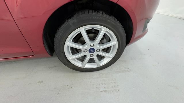 Used 2017 Ford Fiesta SE w/ Equipment Group 201A FWD image 9