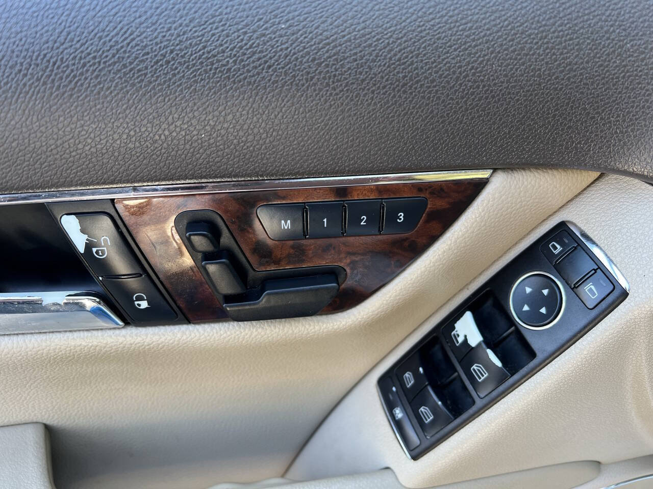 Used 2010 Mercedes-Benz C 350 Sport image 23