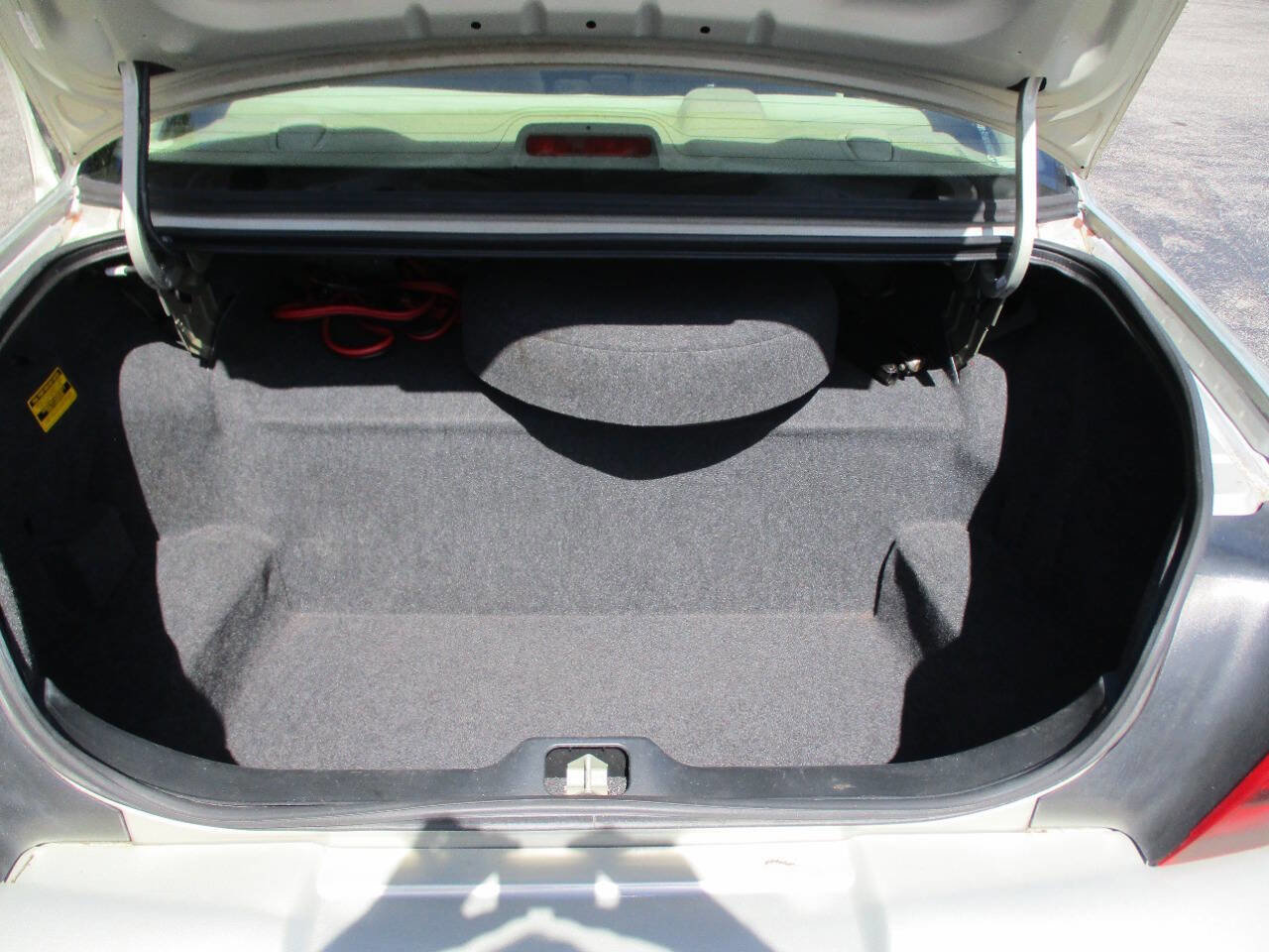 Used 2005 Mercury Grand Marquis GS image 24