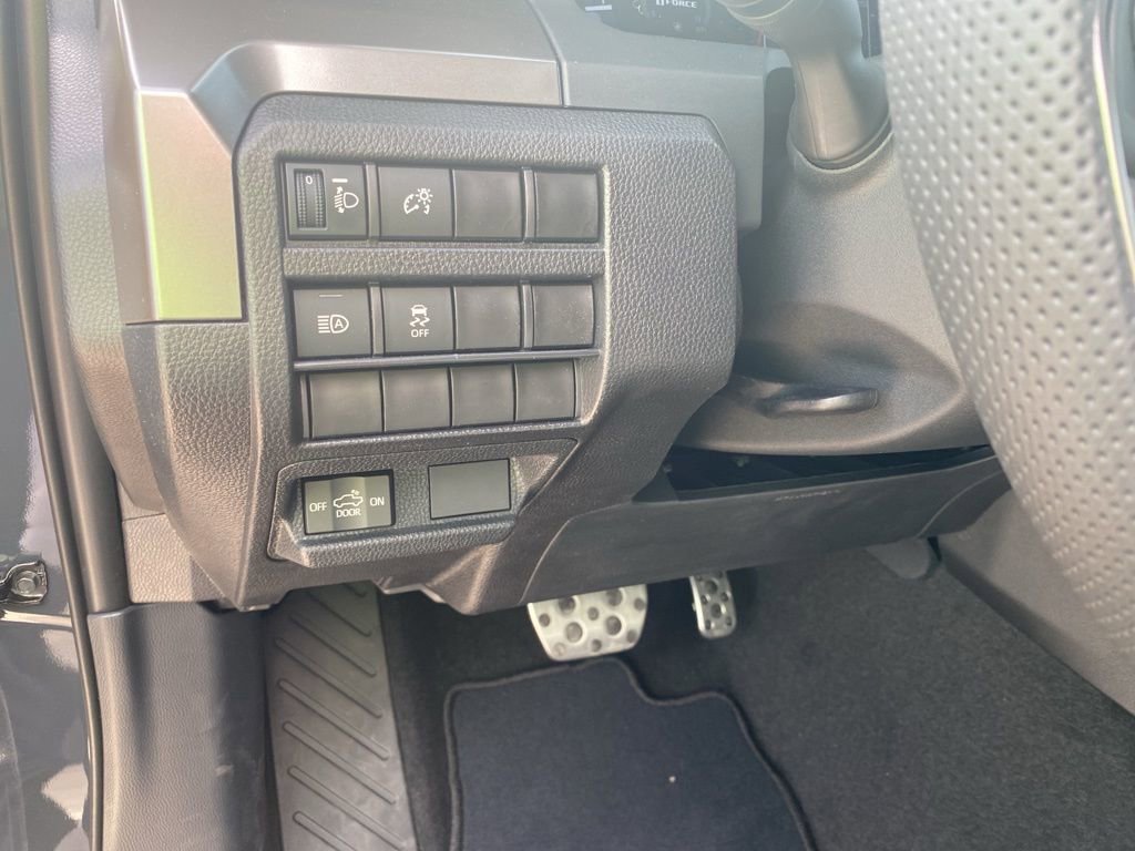 Used 2024 Toyota Tacoma TRD Sport image 7