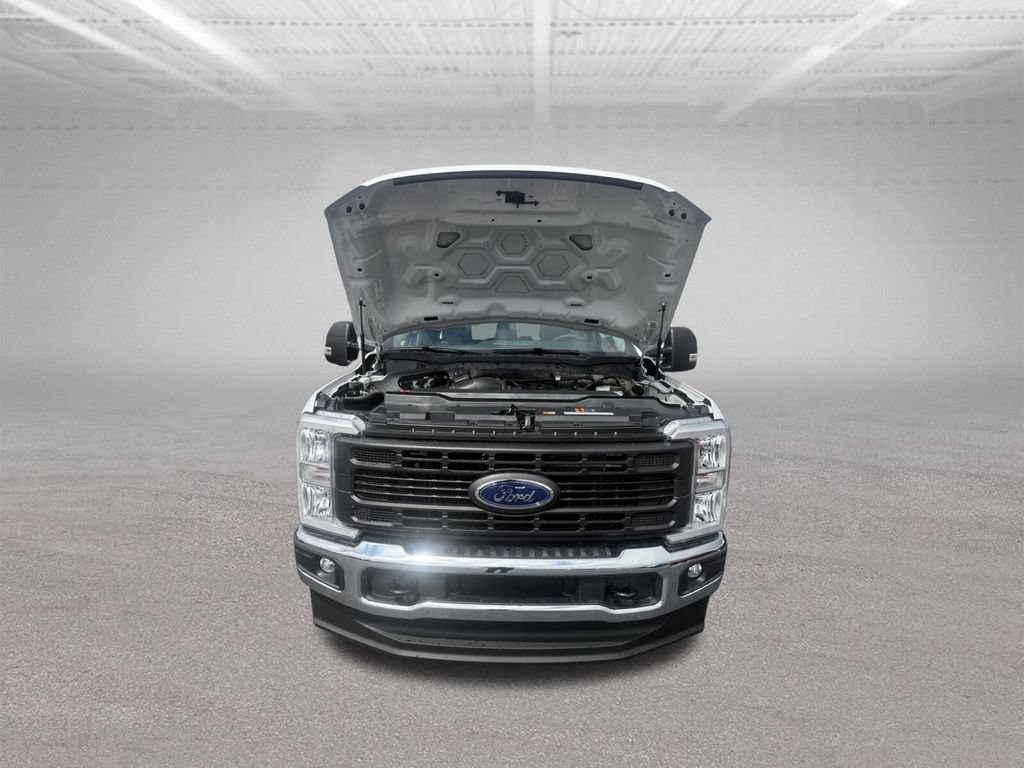 New 2026 Ford F250 XL w/ XL Chrome Package AWD/4WD image 56