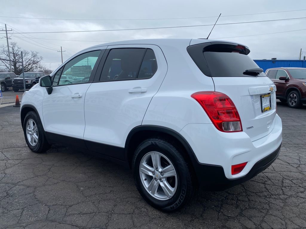 Used 2020 Chevrolet Trax LS w/ Tint and Cruise Package FWD image 6
