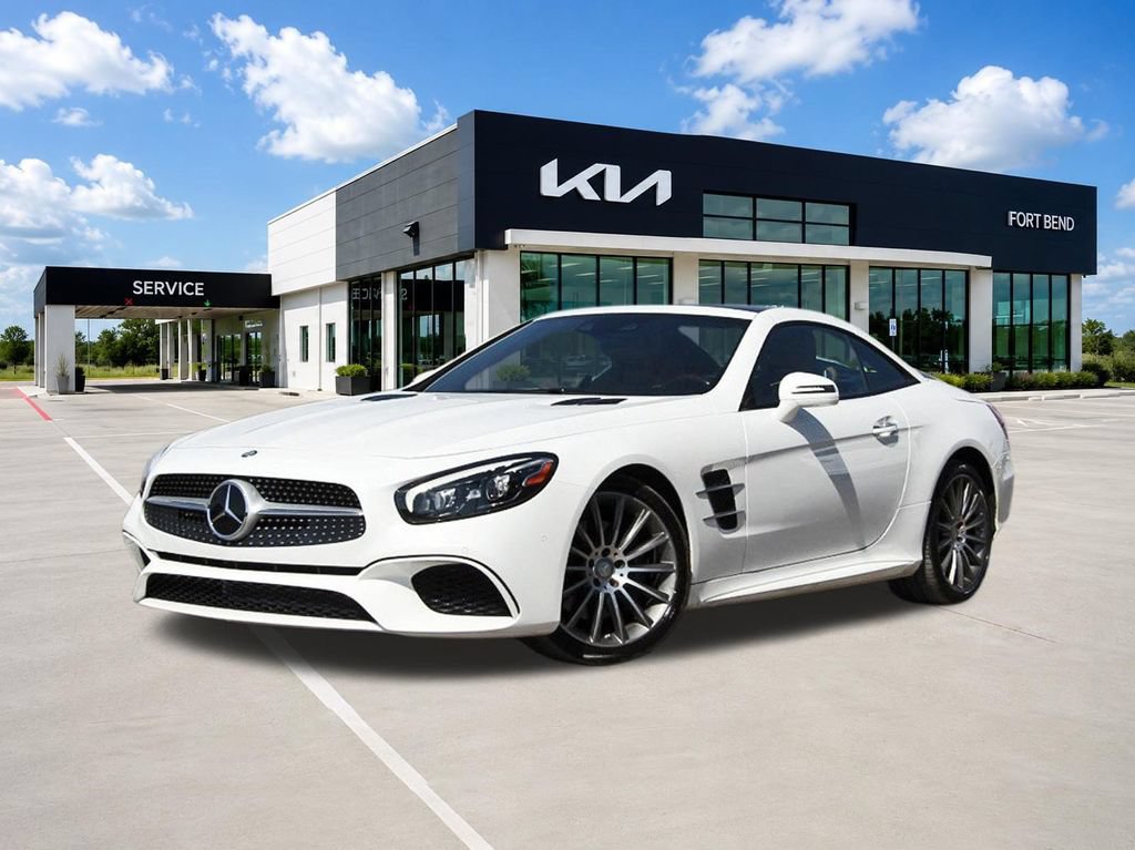Used 2017 Mercedes-Benz SL 550 image 1