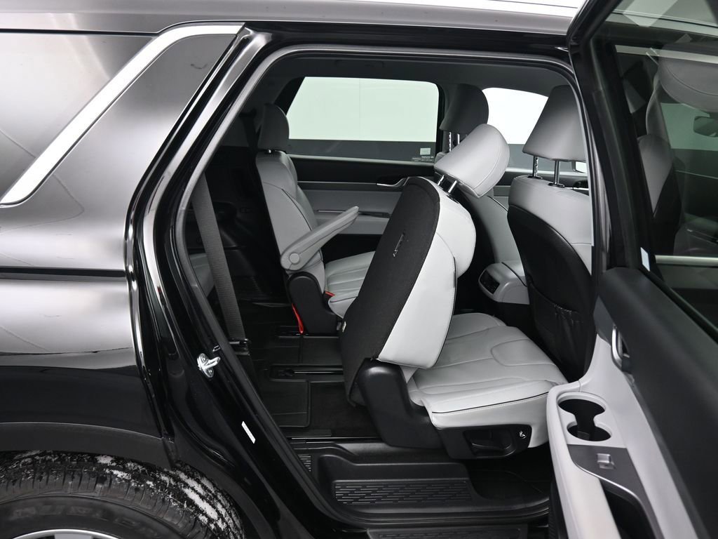 Used 2024 Hyundai Palisade SEL image 51