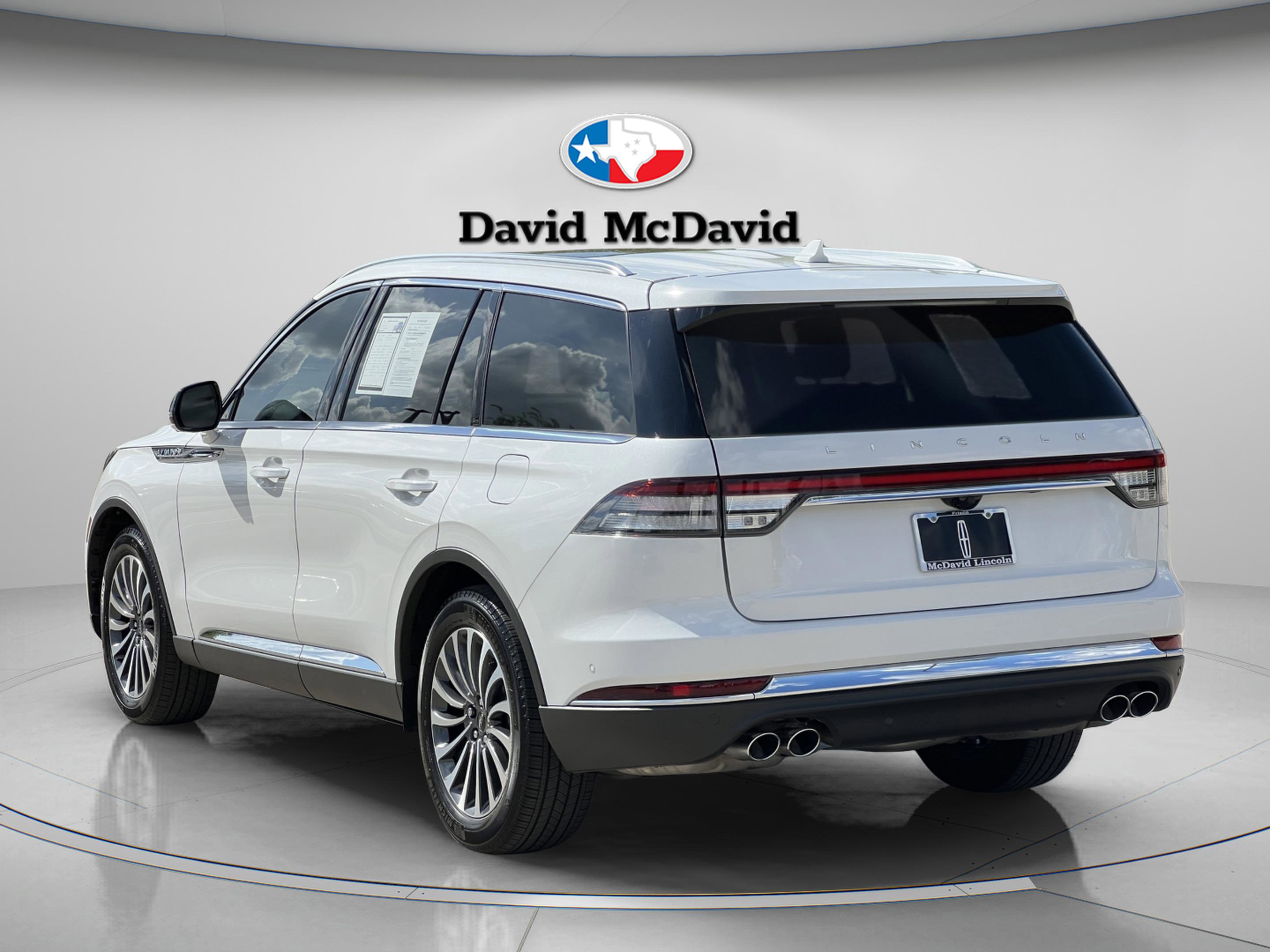 Used 2023 Lincoln Aviator Reserve w/ Equipment Group 201A image 5