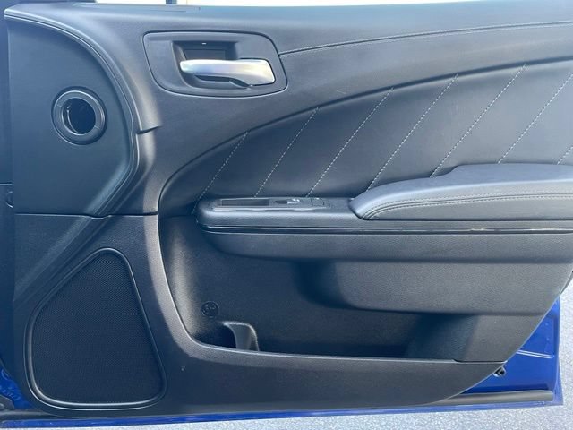 Used 2022 Dodge Charger SXT w/ Plus Group AWD/4WD image 28