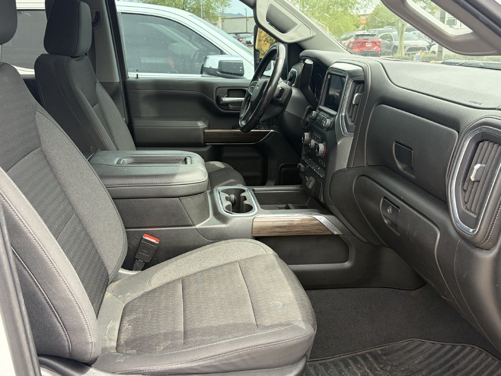 Used 2022 Chevrolet Silverado 2500 LT w/ Convenience Package AWD/4WD image 4