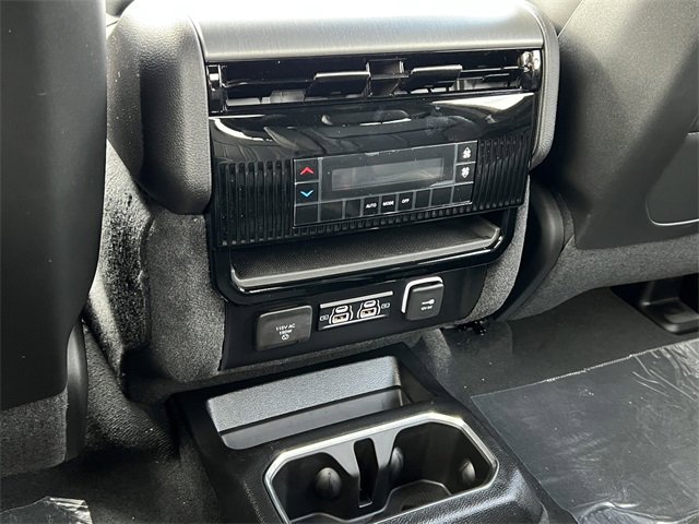 New 2026 Jeep Grand Wagoneer 4WD w/ Premium Group I image 38