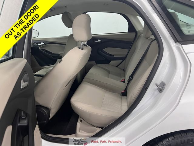 Used 2015 Ford Focus SE FWD image 25