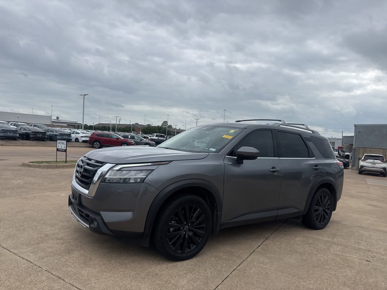 Certified 2022 Nissan Pathfinder SL w/ SL Premium Package image 8