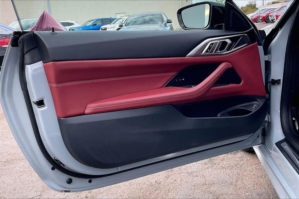 Used 2022 BMW 430i Coupe w/ M Sport Package RWD image 17