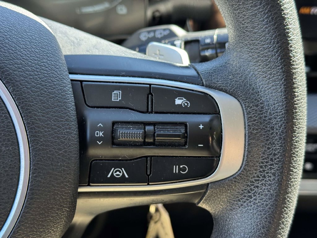 Used 2024 Kia Sportage EX AWD/4WD image 23