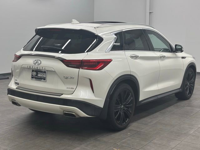 Used 2020 INFINITI QX50 Essential w/ Edition 30 Package image 2