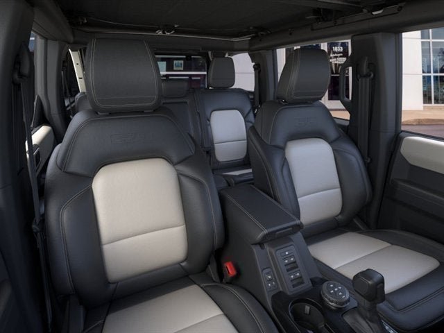 New 2026 Ford Bronco Outer Banks w/ Sasquatch Package AWD/4WD image 10
