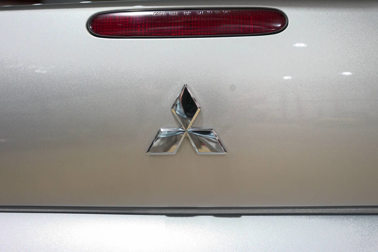 Used 2003 Mitsubishi Eclipse GTS FWD image 39