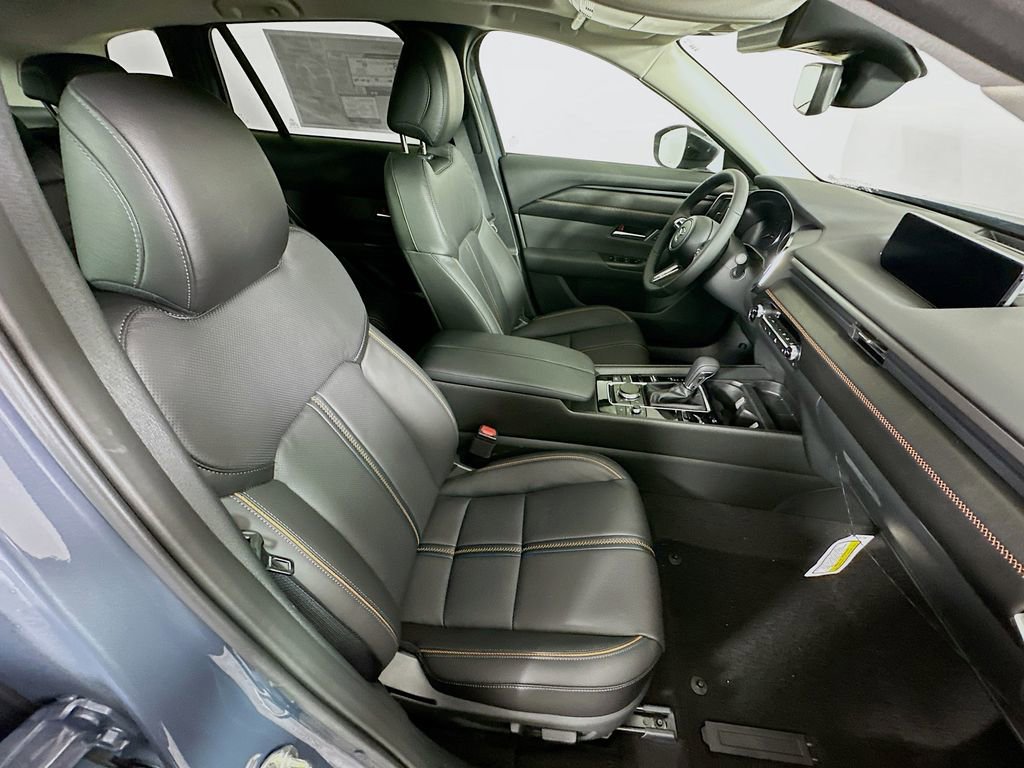 New 2025 MAZDA CX-50 AWD 2.5 S w/ Cargo Package image 35