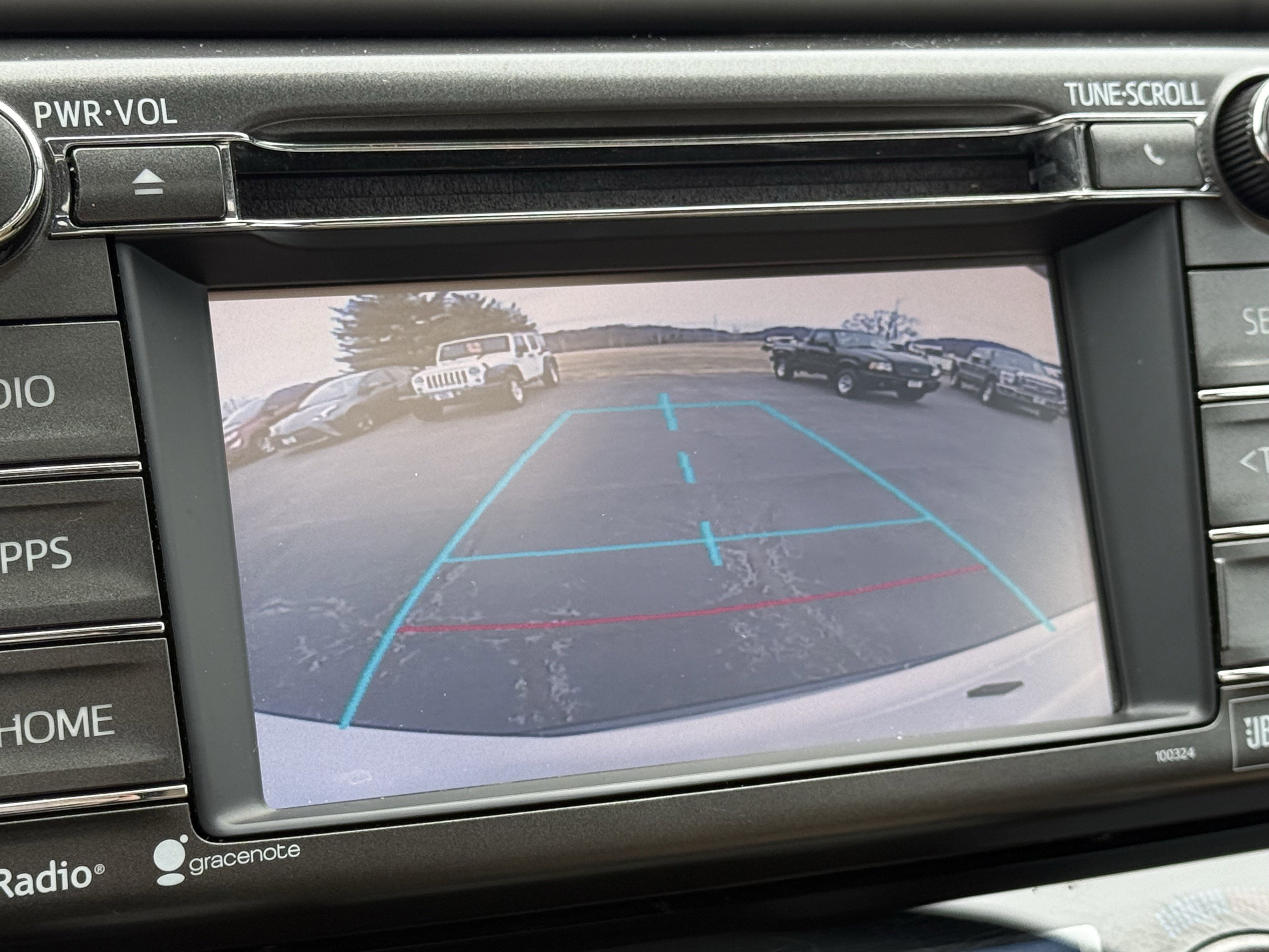 Used 2014 Toyota RAV4 Limited w/ Technology Package image 22