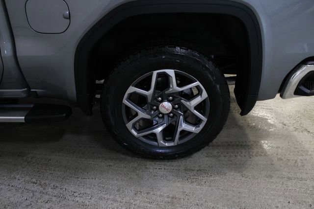 Used 2024 GMC Sierra 1500 SLT w/ SLT Premium Plus Package image 33