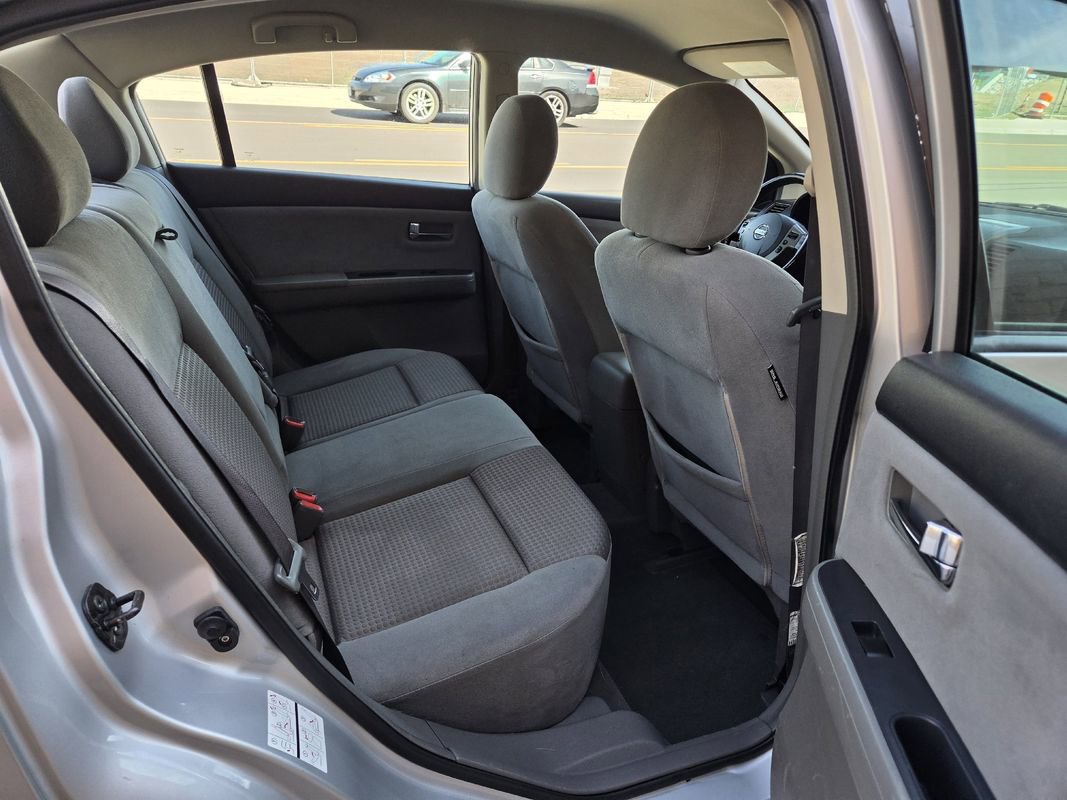 Used 2008 Nissan Sentra 2.0 S w/ Convenience Plus Pkg FWD image 8