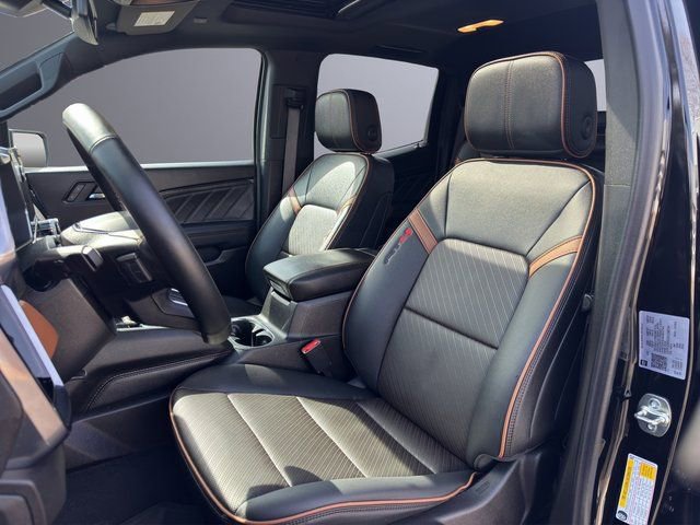 Certified 2025 GMC Canyon AT4 w/ Nightfall Edition image 14