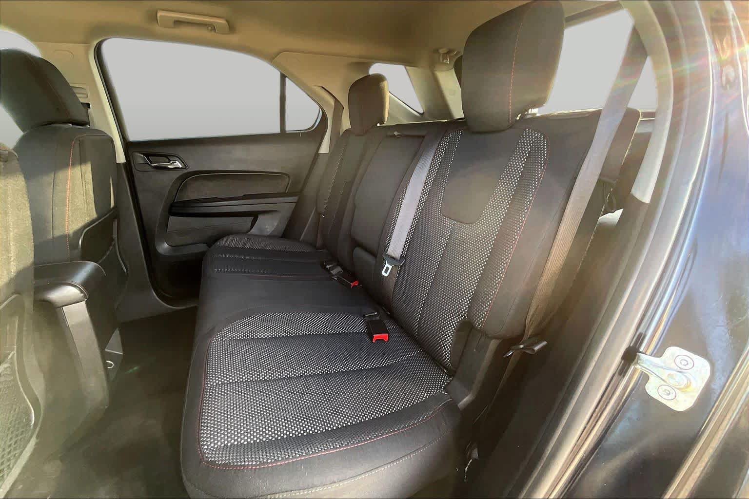 Used 2015 Chevrolet Equinox LT w/ Driver Convenience Package FWD image 20