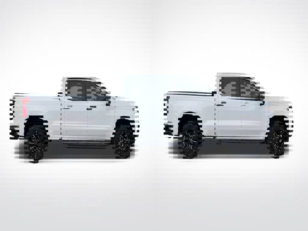 Used 2021 Chevrolet Silverado 1500 LT Trail Boss w/ Convenience Package II image 6