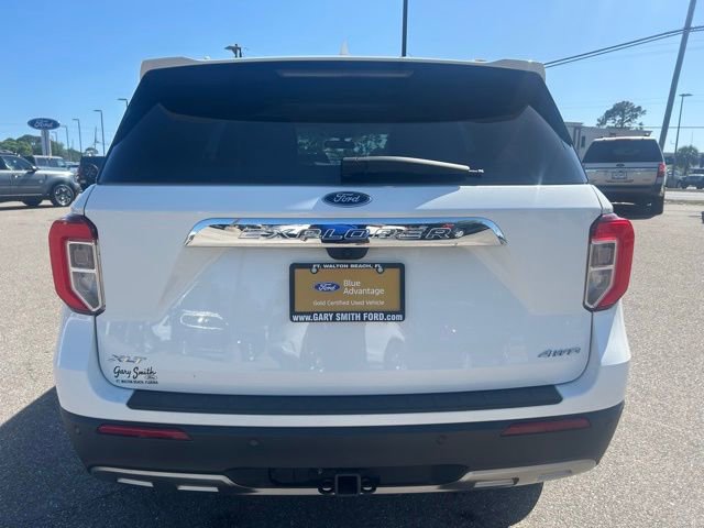 Certified 2023 Ford Explorer XLT w/ Equipment Group 202A image 7