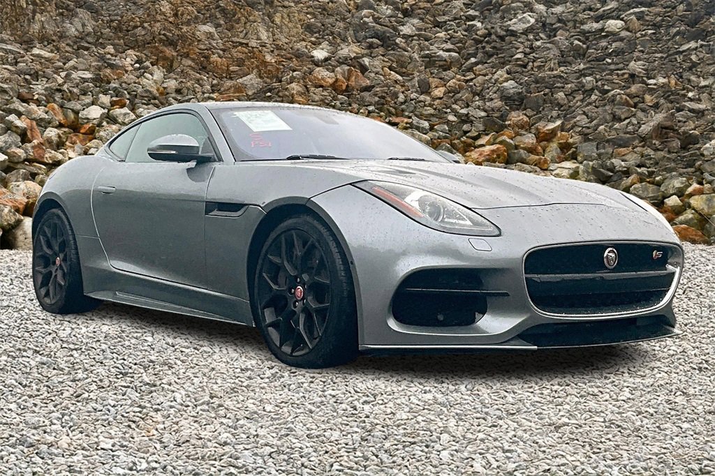 Used 2017 Jaguar F-TYPE S image 11