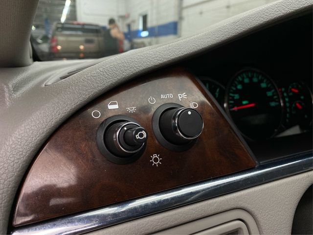 Used 2008 Buick LaCrosse CX FWD image 22