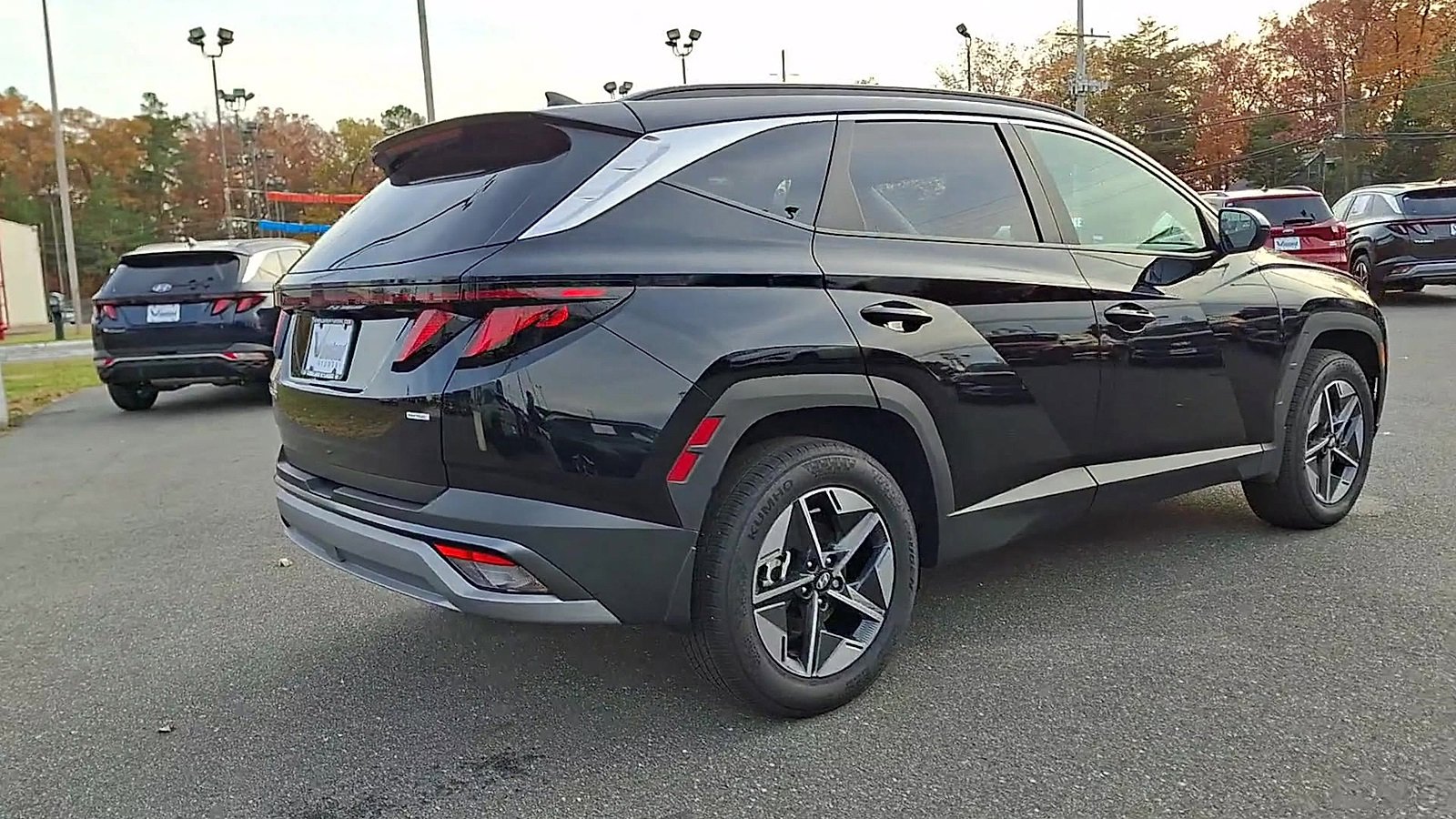 New 2025 Hyundai Tucson SEL image 8