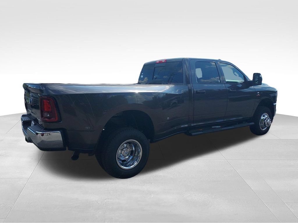New 2027 RAM 3500 Tradesman AWD/4WD image 5