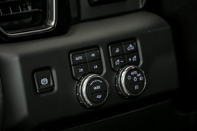 New 2026 GMC Sierra 2500 Denali w/ Denali Reserve Package image 11