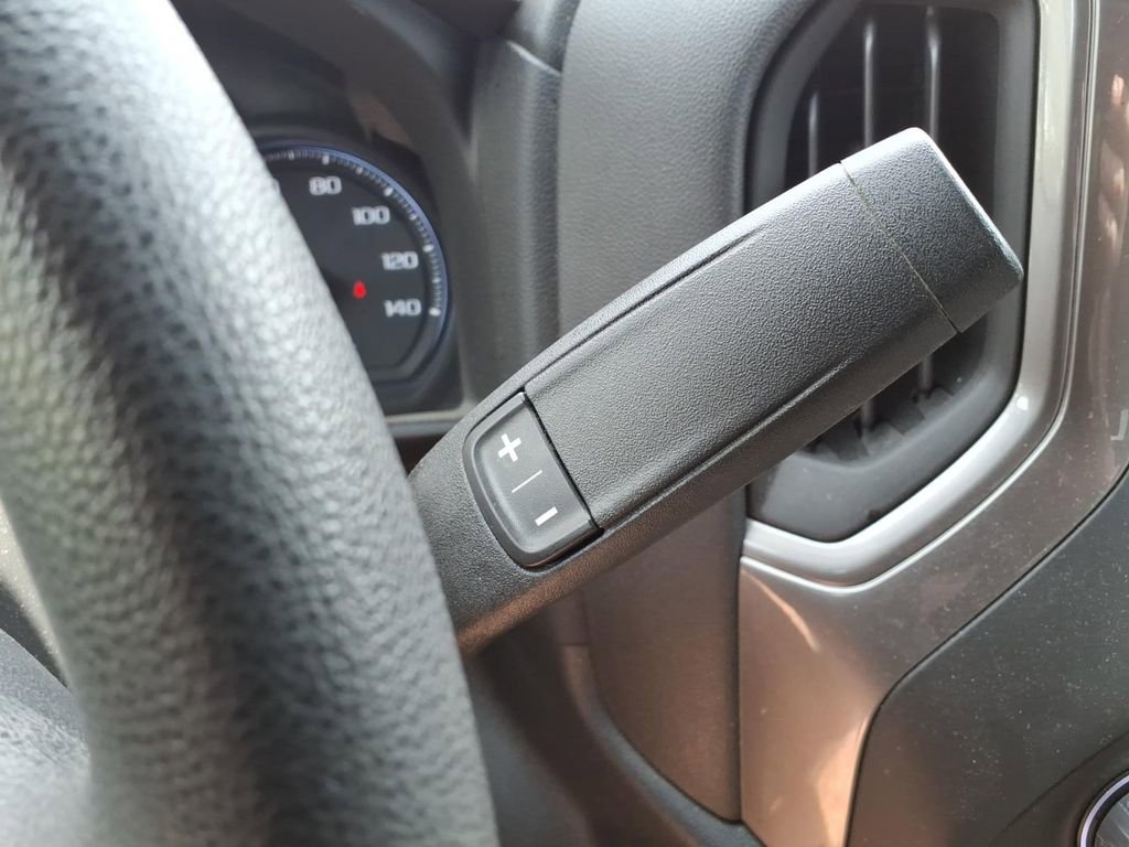 Used 2023 Chevrolet Silverado 1500 Custom image 21