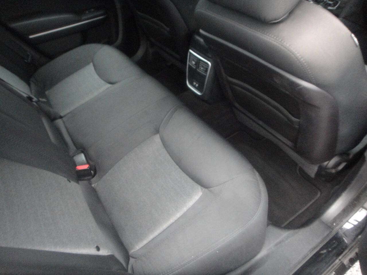 Used 2019 Chrysler 300 Touring w/ Sport Appearance Package image 13