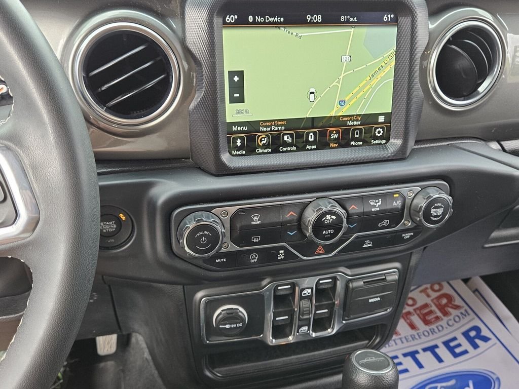 Used 2023 Jeep Gladiator Overland AWD/4WD image 19