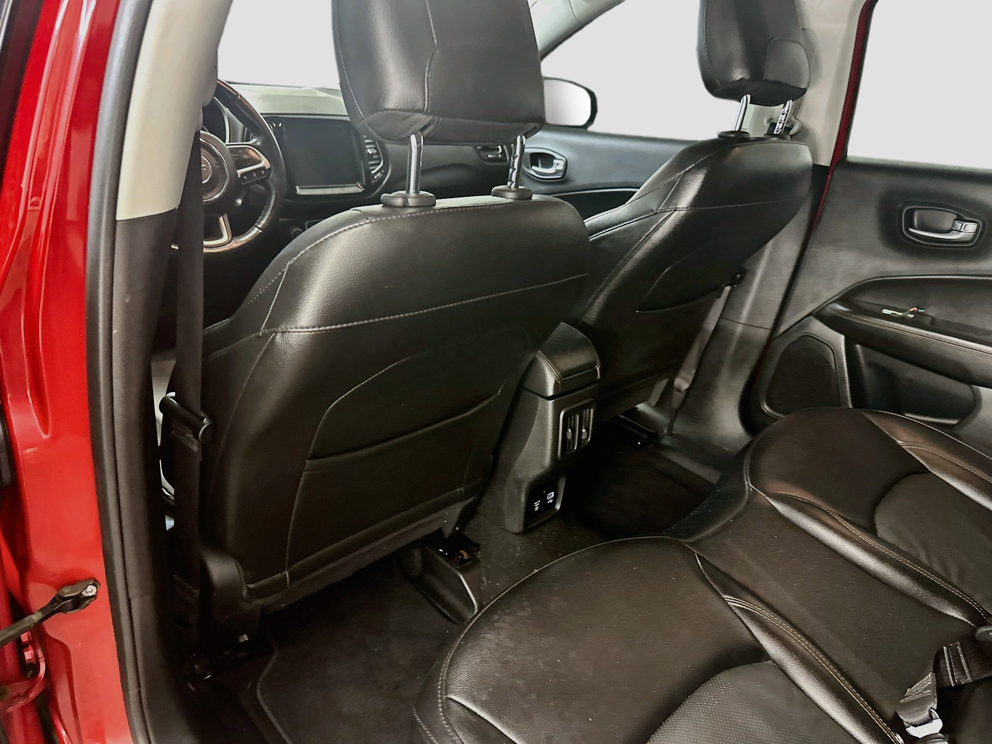 Used 2021 Jeep Compass Limited AWD/4WD image 28