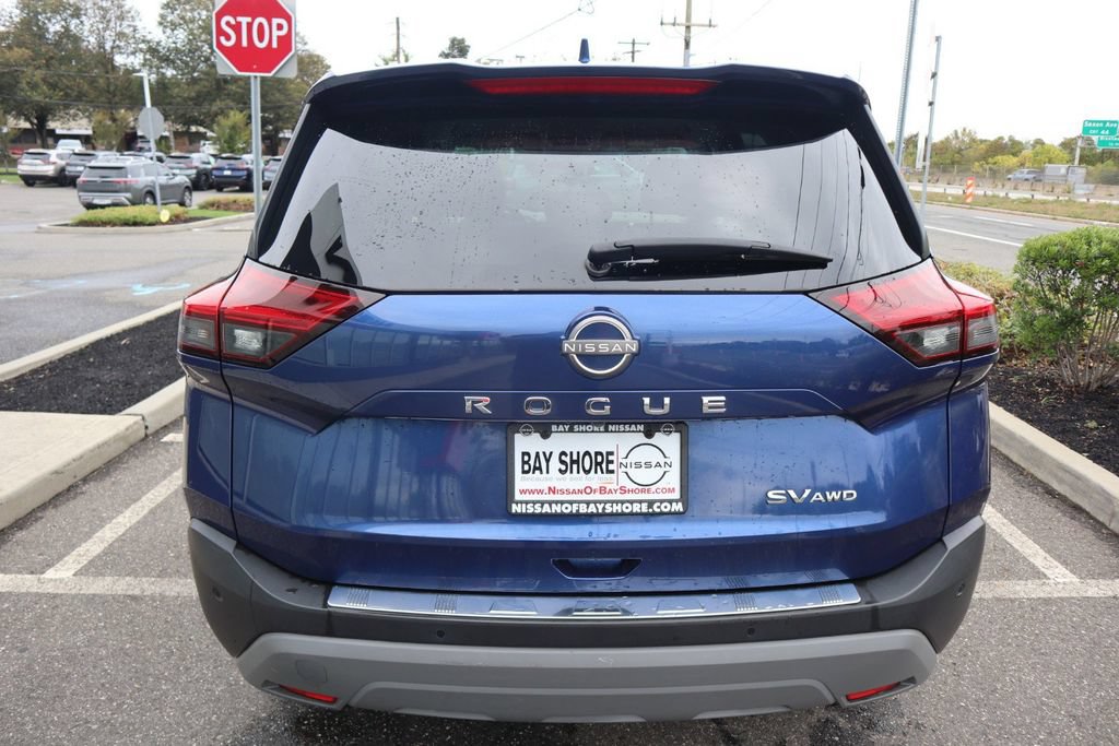 Certified 2023 Nissan Rogue SV AWD/4WD image 7