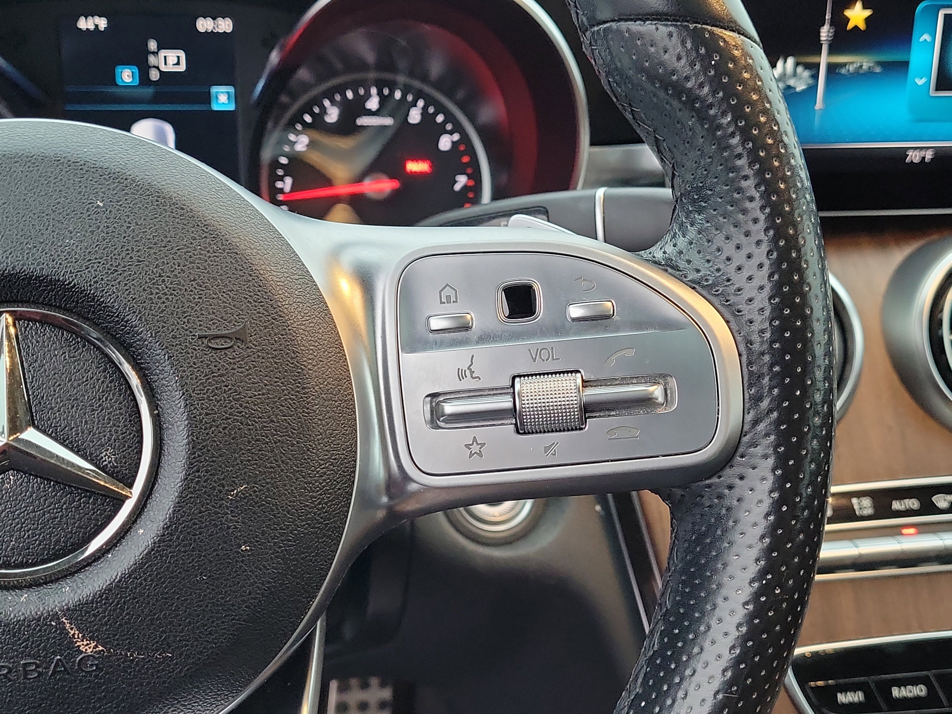 Used 2019 Mercedes-Benz C 300 4MATIC Sedan image 28