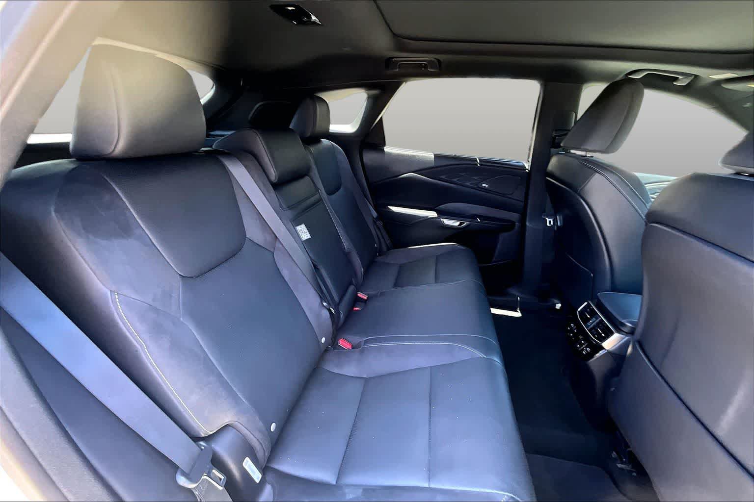 Used 2024 Lexus RX 350 FWD w/ Convenience Package image 20