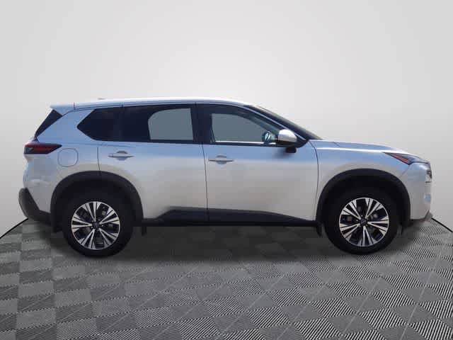 Used 2023 Nissan Rogue SV FWD image 4