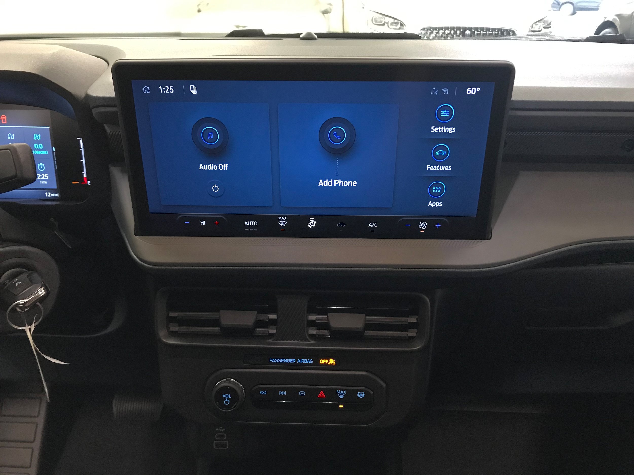 New 2026 Ford Maverick XL FWD image 21