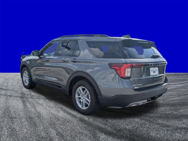 Certified 2026 Ford Explorer Active w/ Active Comfort Package RWD image 6