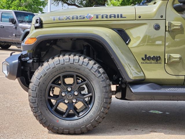 New 2026 Jeep Gladiator Sport AWD/4WD image 6