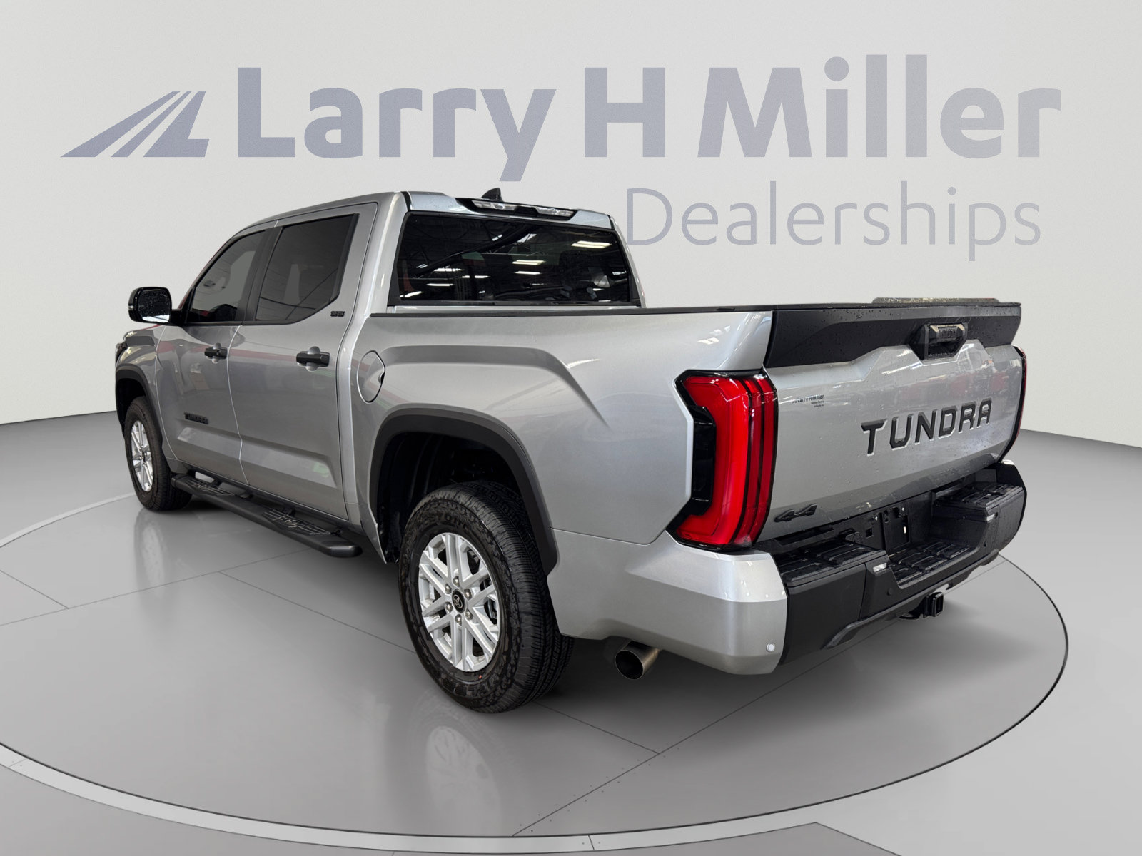 Certified 2026 Toyota Tundra SR5 w/ SR5 Convenience Package AWD/4WD image 3
