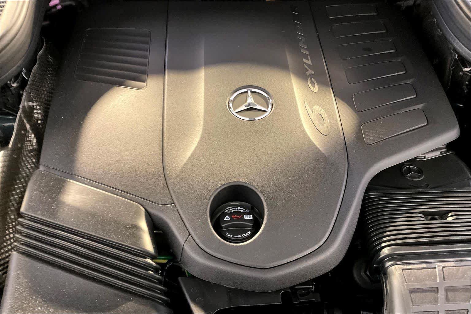 New 2027 Mercedes-Benz GLS 450 4MATIC image 15