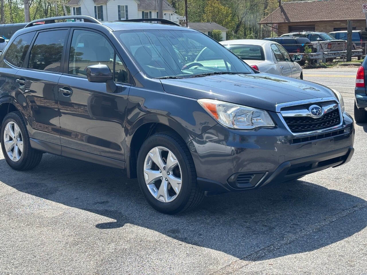 Used 2015 Subaru Forester 2.5i Premium w/ All-Weather Package AWD/4WD image 2
