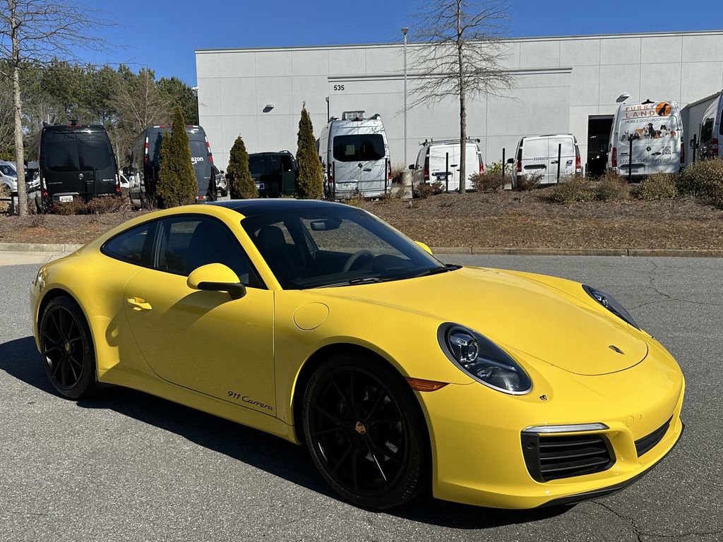 Used 2017 Porsche 911 Carrera image 2